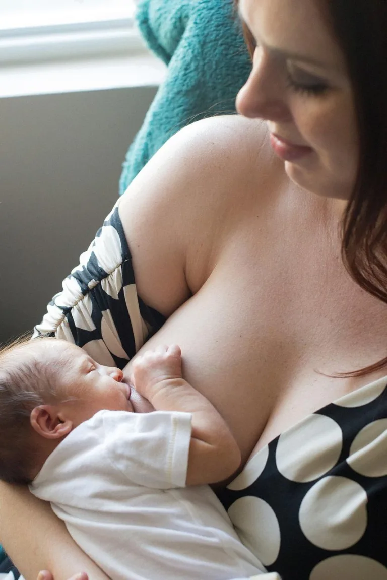What Mood Stabilizers Are Safe While Breastfeeding?