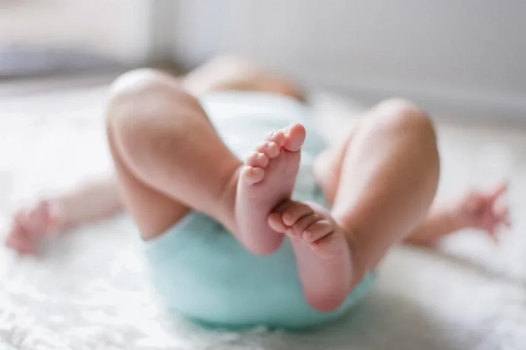 What Part Of The Foot Do You Rub To Induce Labor?