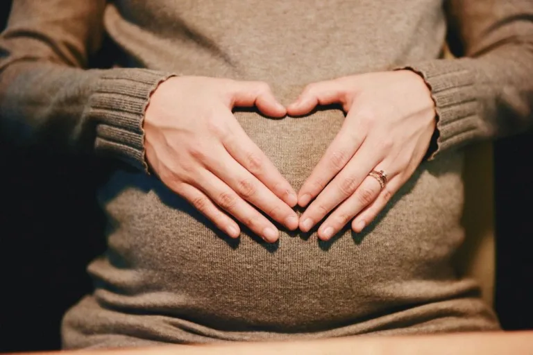 When Does Your Belly Pop Out In Pregnancy?